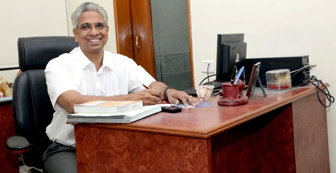 Dr NV Arumugam Oral Surgeon VV Dental Hospital Chennai